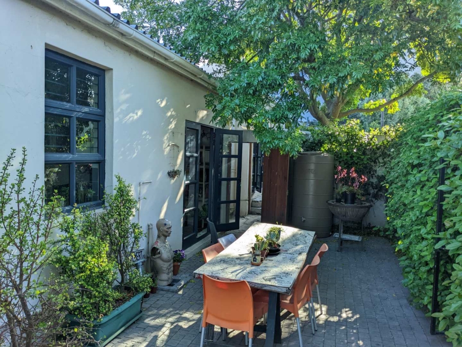 To Let 1 Bedroom Property for Rent in Observatory Western Cape